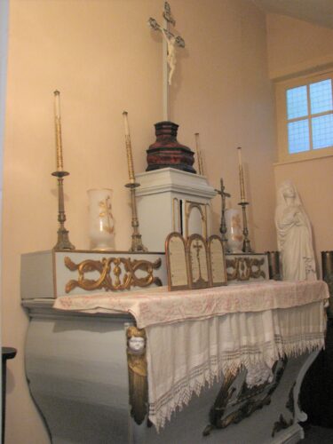 4. La chapelle privée de la maison-musée de l'abbé Lemire