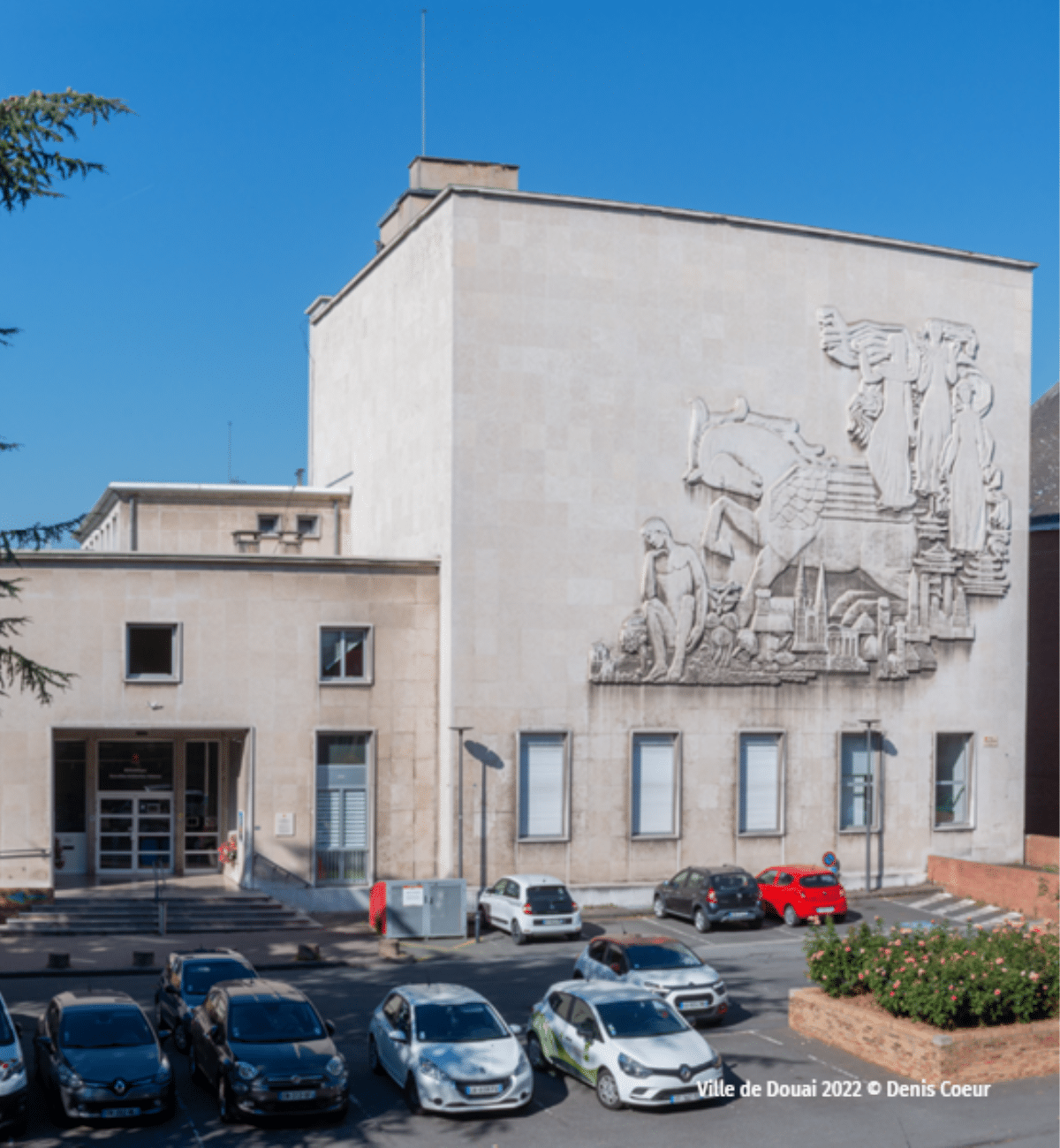 2. Façade de la bibliothèque Marceline Desbordes-Valmore