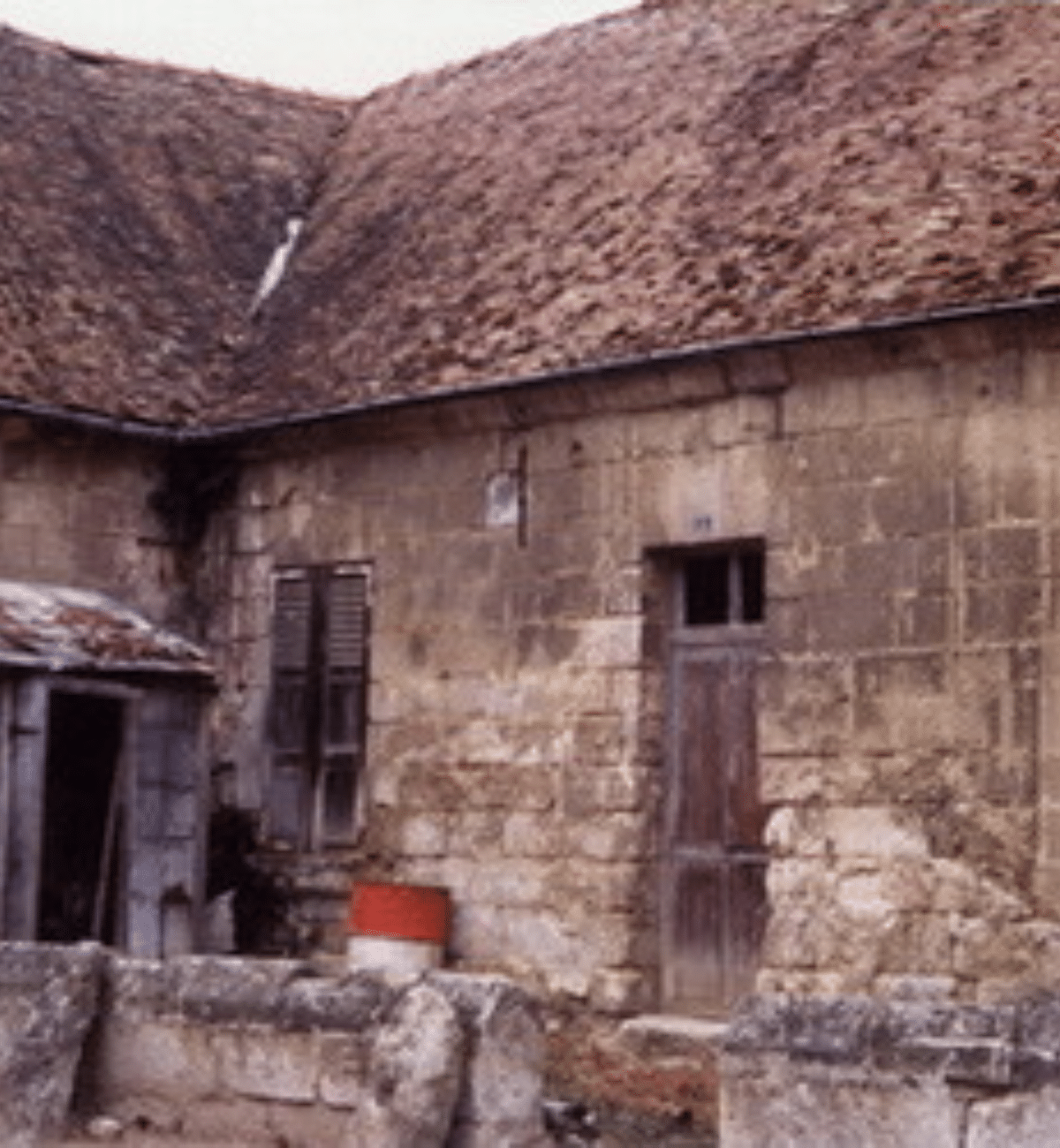 1. La Maison de Saint-Just avant les travaux, entre 1987 et 1989