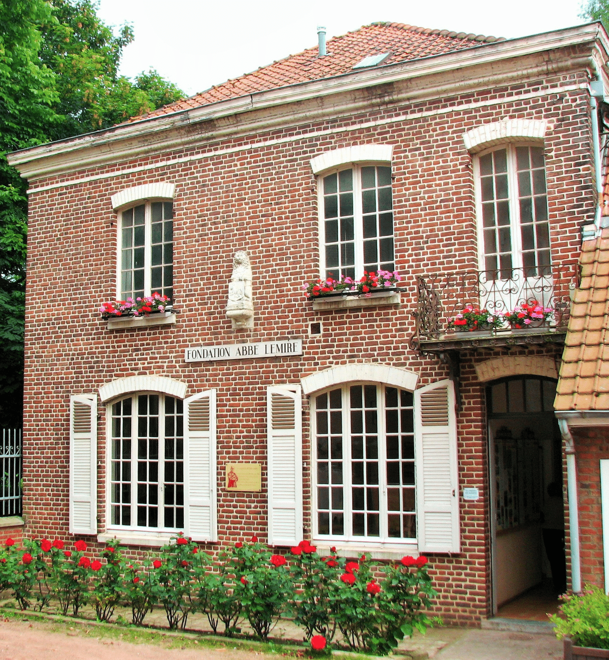 2. La façade de la maison dans laquelle l’abbé Lemire a vécu de 1899 à 1928